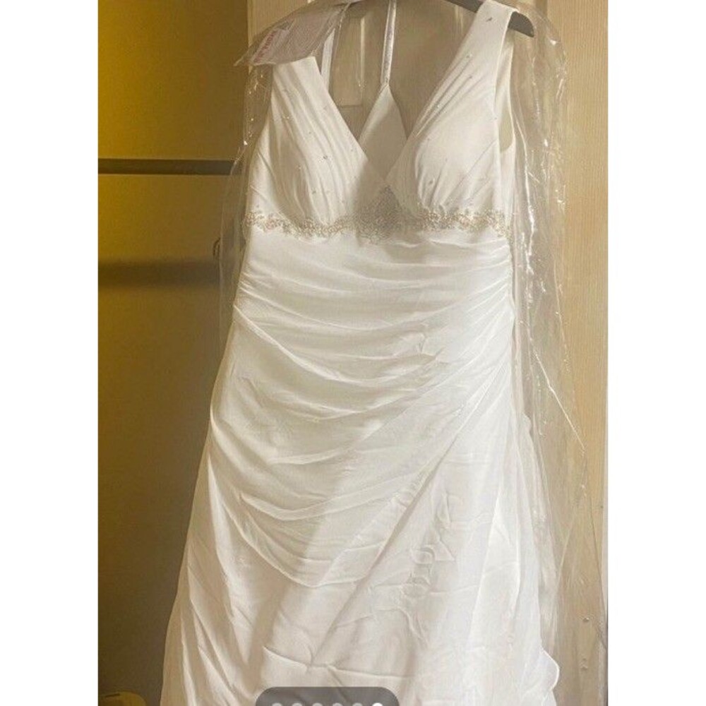 Wedding Dress Gown Size 22 Altered